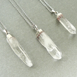 Clear Quartz Silver Necklace Raw Crystal Point Necklaces Healing Crystals Necklace for Man Women Gift Yoga Jewelry Natural Quartz Pendant