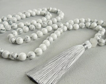 Howlite Mala Necklaces Hand Knotted Grey Tassel Necklace for Man Women Gift White Necklace Yoga Meditation Necklace 108 Mala Bead Necklace