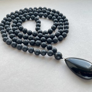 Black Necklace, Long Necklace, 108 Mala Bead Necklace for Man for Women, Yoga gift Matte Black Onyx Mala Hand Knotted Black Pendant Necklace