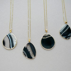 Agate Slice Necklace Black Agate Pendant Gift for Women Gemstone Necklace Long Necklace Pendant necklace Stone Natural Agate Necklace Womens