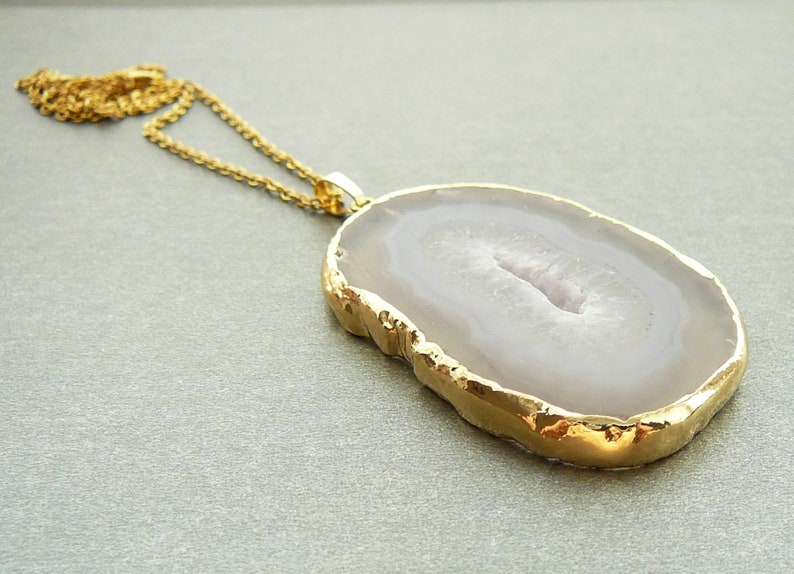 White Gray Agate Slice Necklace Big Agate Slice Pendant for Women Boho Necklace Gray Stone Long Necklace Agate Gold Jewelry Gift for Women image 3