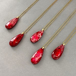 Naszyjnik z jaspisu, naszyjnik z wisiorkiem z czerwonej kropli, czerwony wisiorek z jaspisu cesarskiego, naturalny regalit, prezent dla kobiety, czerwony złoty naszyjnik dla kobiet