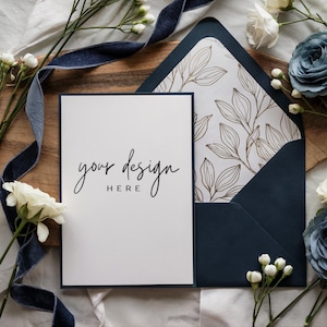 Maquete de convite de casamento, cartão de felicitações plano, maquete de conjunto de casamento floral azul-marinho, convite PNG JPG para sobreposição digital