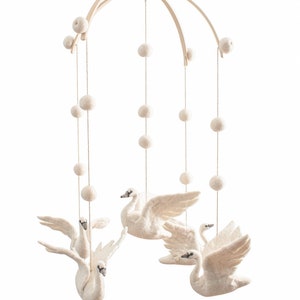 Swan - Swan mobile - Felt swan - swan decor - ballerina- nursery- baby mobile ( PREORDER)