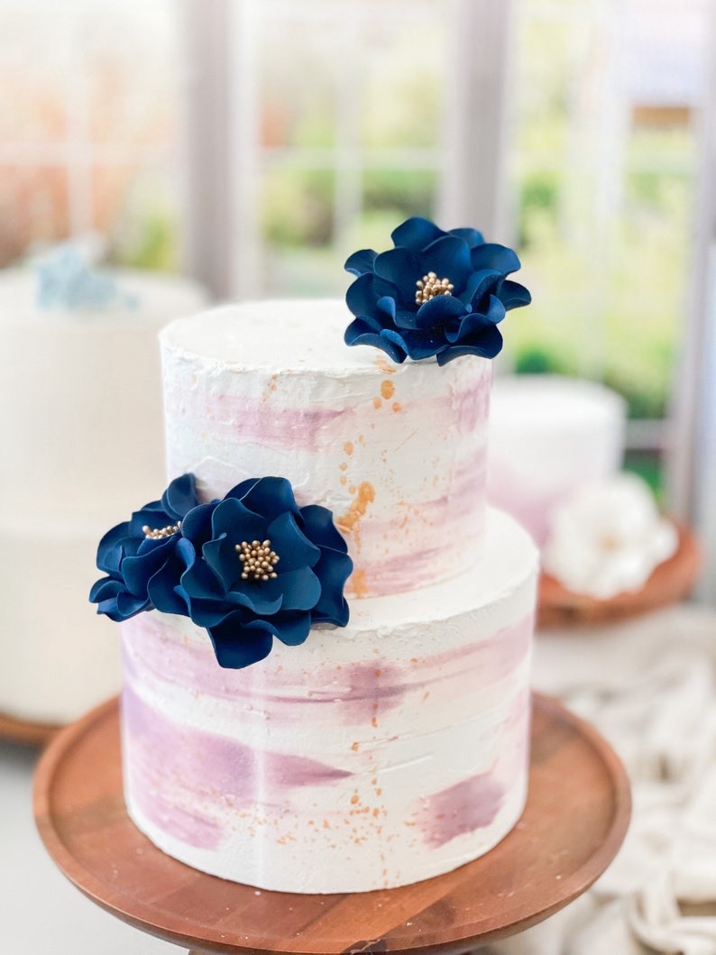 Navy and Gold Open Rose Trio Sugar Flower Cake Topper image 5