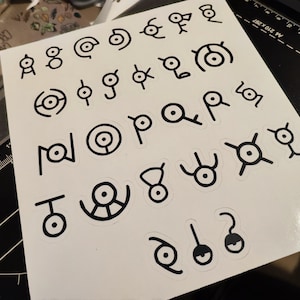 Pack d'autocollants Pokemon Unown - alphabet complet (Normal ou Shiny)