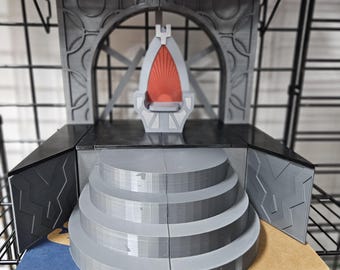 3d printed Royal Family Throne Room. A DioramaFor 1/12 Scale figures.