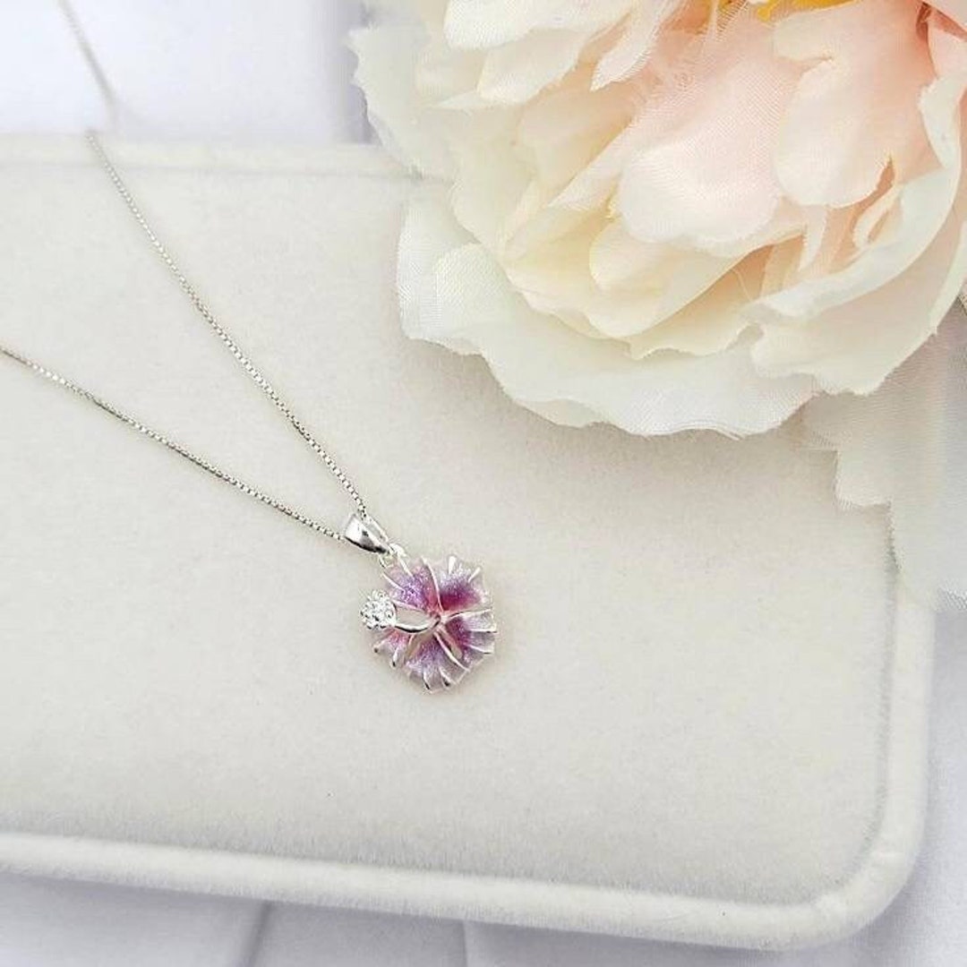 Hawaiian Flower Necklace, Hibiscus Necklace, Hawaiian Jewelry, Flower