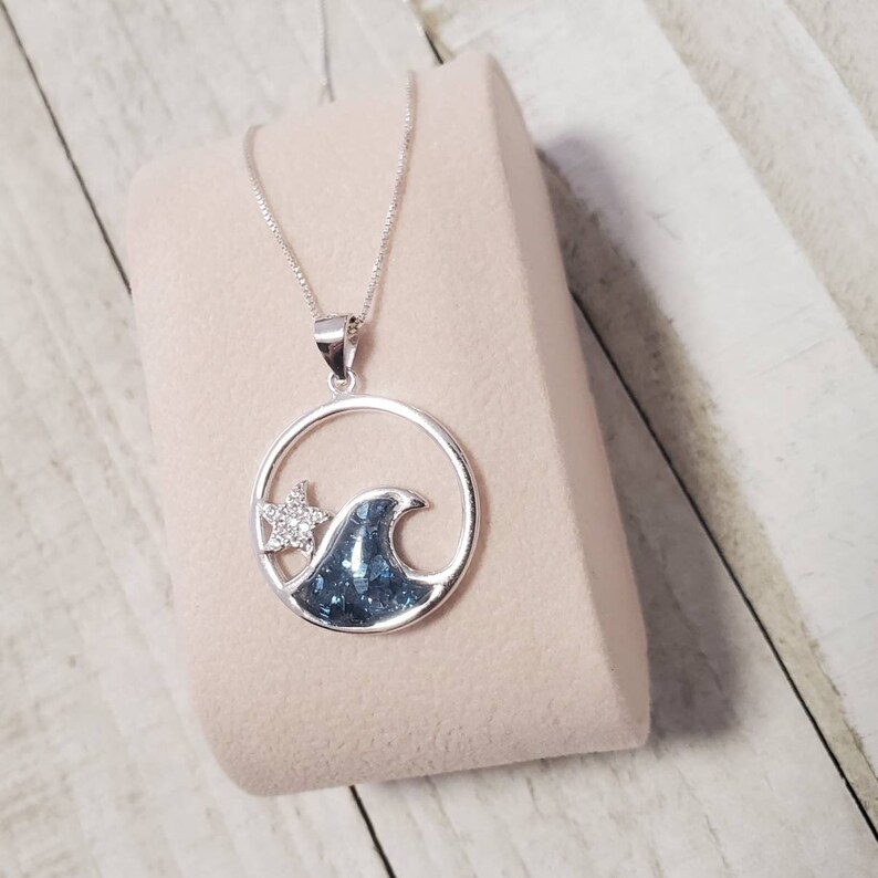 Cubic Zirconia Starfish Necklace Resin Necklace 925 Sterling Silver