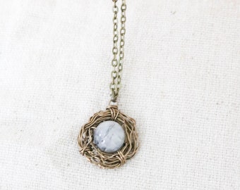 Gemstone Bird Nest Necklace, Black and White Necklace, Bronze Necklace, Gift for Mom, Pendant Necklace, Fall Jewelry, Simple Necklace