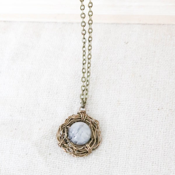 Gemstone Bird Nest Necklace, Black and White Necklace, Bronze Necklace, Gift for Mom, Pendant Necklace, Fall Jewelry, Simple Necklace