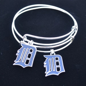 Detroit Tigers expandable wire bracelet