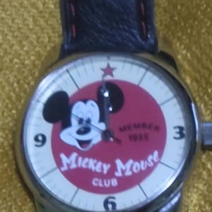 Vintage 1980&#39;s Special Edition Mickey Mouse Club Wrist Watch