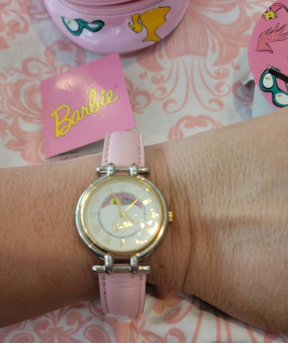 Vintage 1995 Barbie Wrist Watch with Zipper Bag - image 4