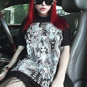 Malice in Wonderland T-shirt