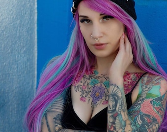 Distressed Pierced Beanie [White Bat]