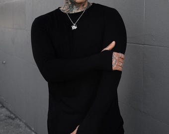 Tomb Ruins Long Sleeve Thumbhole Top