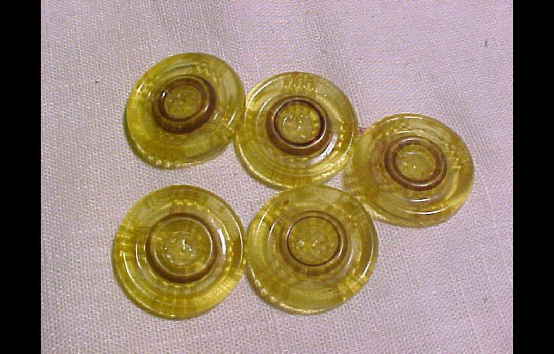 5 Faux Yellow Amber Buttons - Etsy