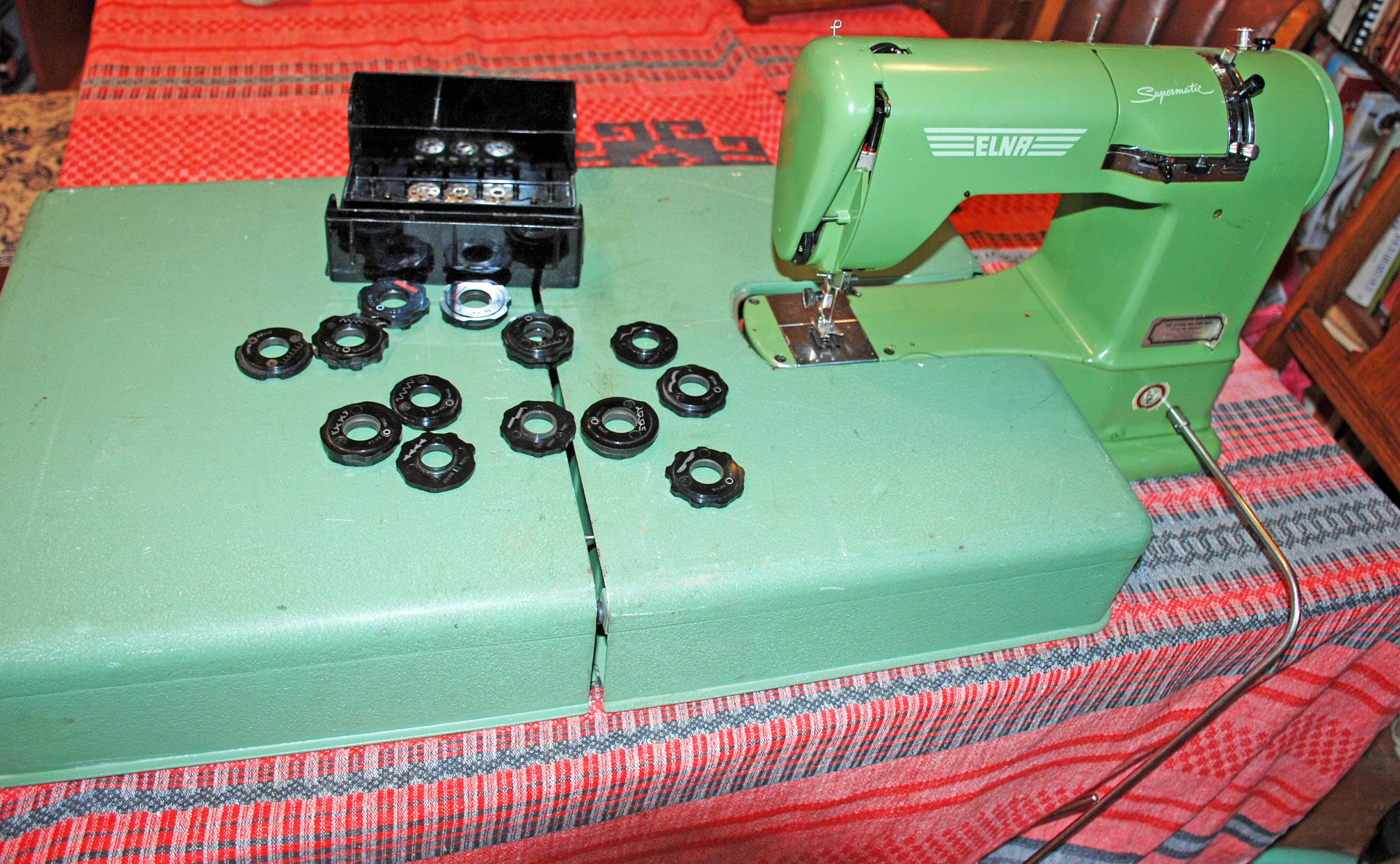 Elna Supermatic 722010 Vintage Sewing Machine Green With Case Etsy Canada