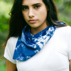 Indigo Shibori Bandana // Scarf // Hankerchief image 1