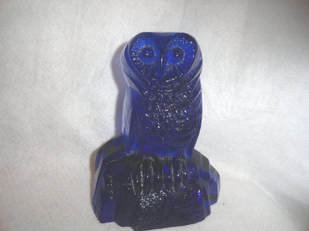 Blenko Glass Owl Bookend 梟 ガラス ブックエンド Blenko Glass Owl Book Ends | Chairish