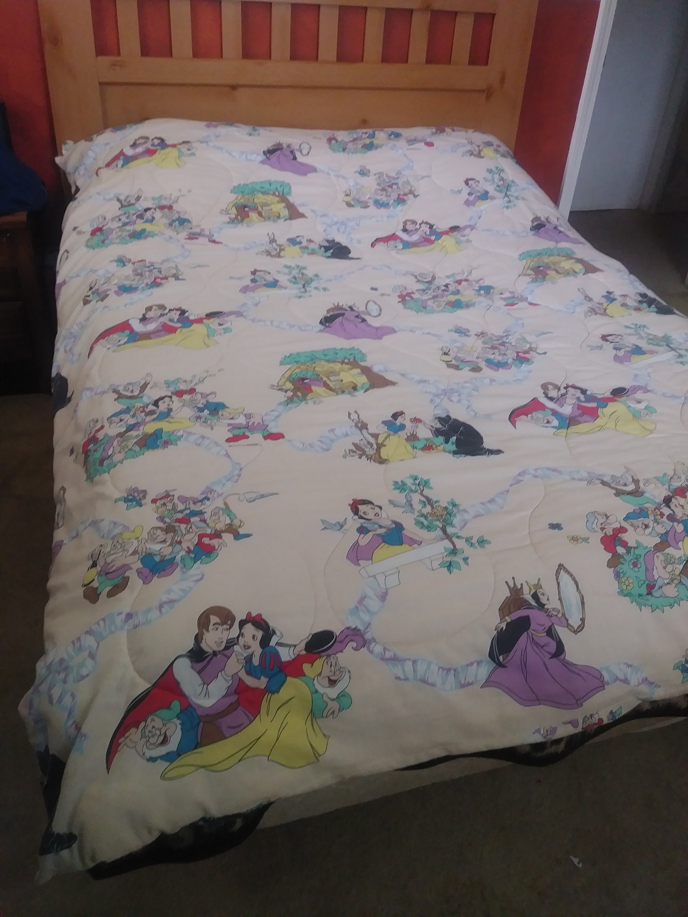 Reducedvintage Snow White Comforter Snow White and the Seven