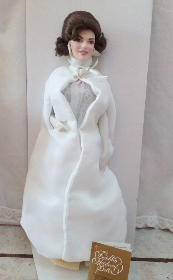 franklin mint jackie kennedy doll