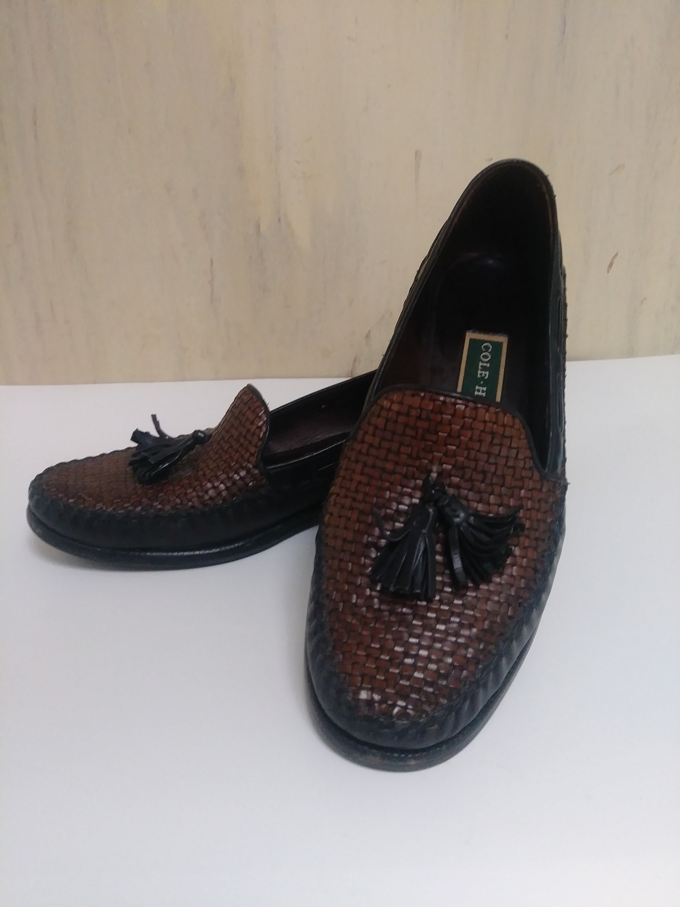 Cole Haan, Cole Haan Loafer Women's 8.5(B) Black Brown Woven Leather Tassel Shoes F3584