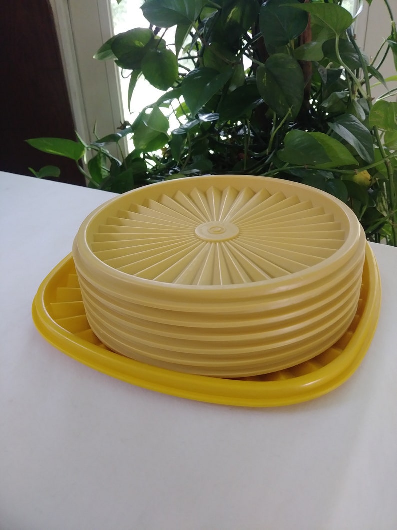 Vintage Tupperware Replacement Lids Round Yellow Servalier Etsy
