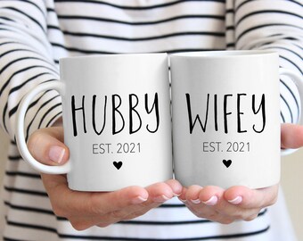 SET Husband and Wife Custom Mugs, Wedding Gift, Mr and Mrs
