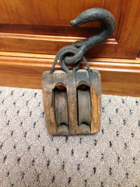Wood /& Metal Pulley Hooks Country Farmhouse Industrial Vintage Rustic Wall Decor