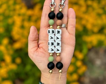 Mama Bead Purse Charm Keychain Accessory Charm for Diaper Bag Charms for Backpacks Mama Beaded Keychain Silicone Wood Diaper Bag Tag
