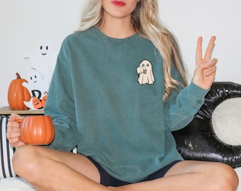 Little Ghost Iced PSL Comfort Colors Sweatshirt Retro Halloween Ghost Coffee Shirt Halloween Shirt for Women Coffee Lovers Shirt