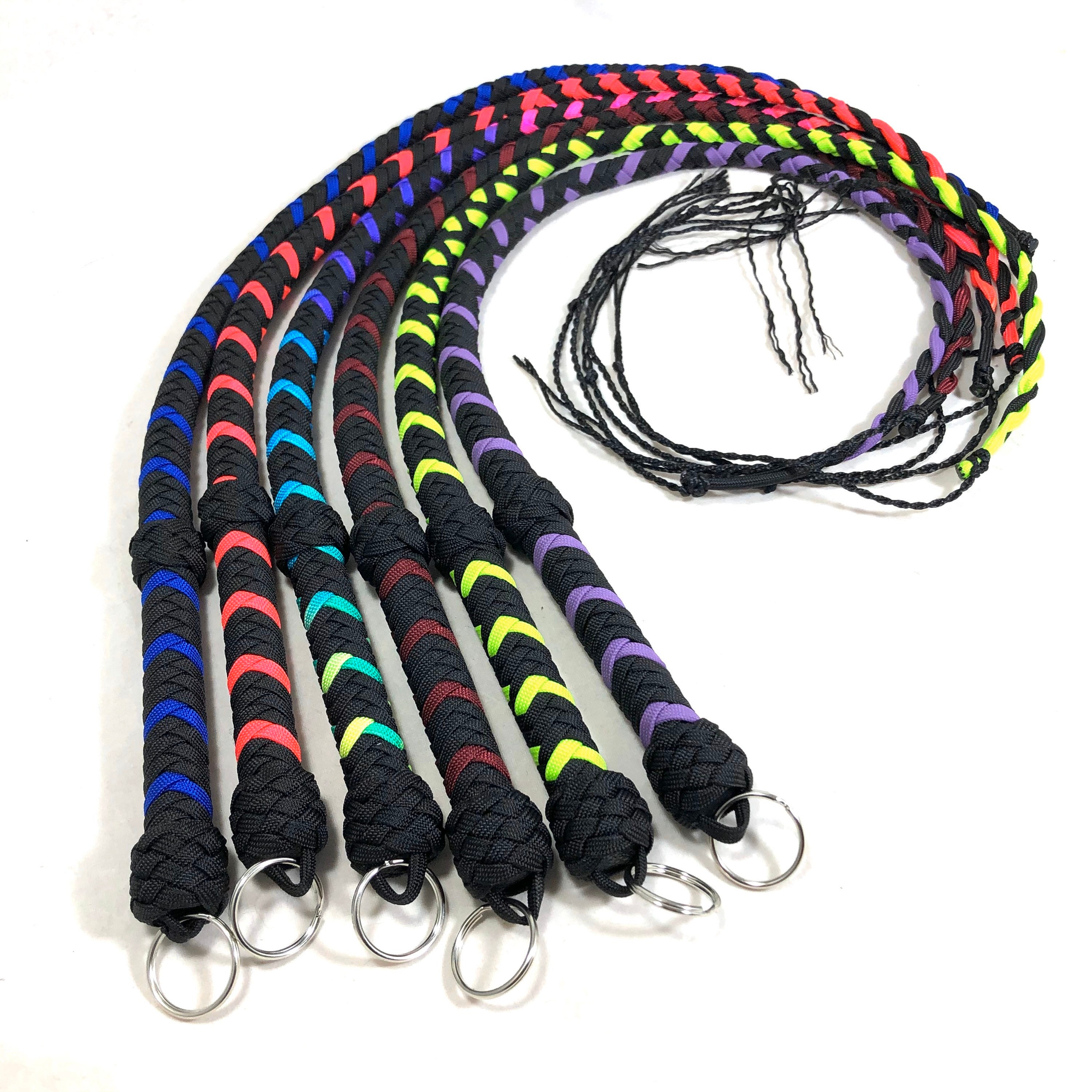 How to make a paracord flogger - Paracord guild