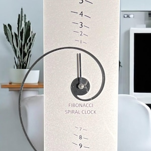 Fibonacci Spiral Clock
