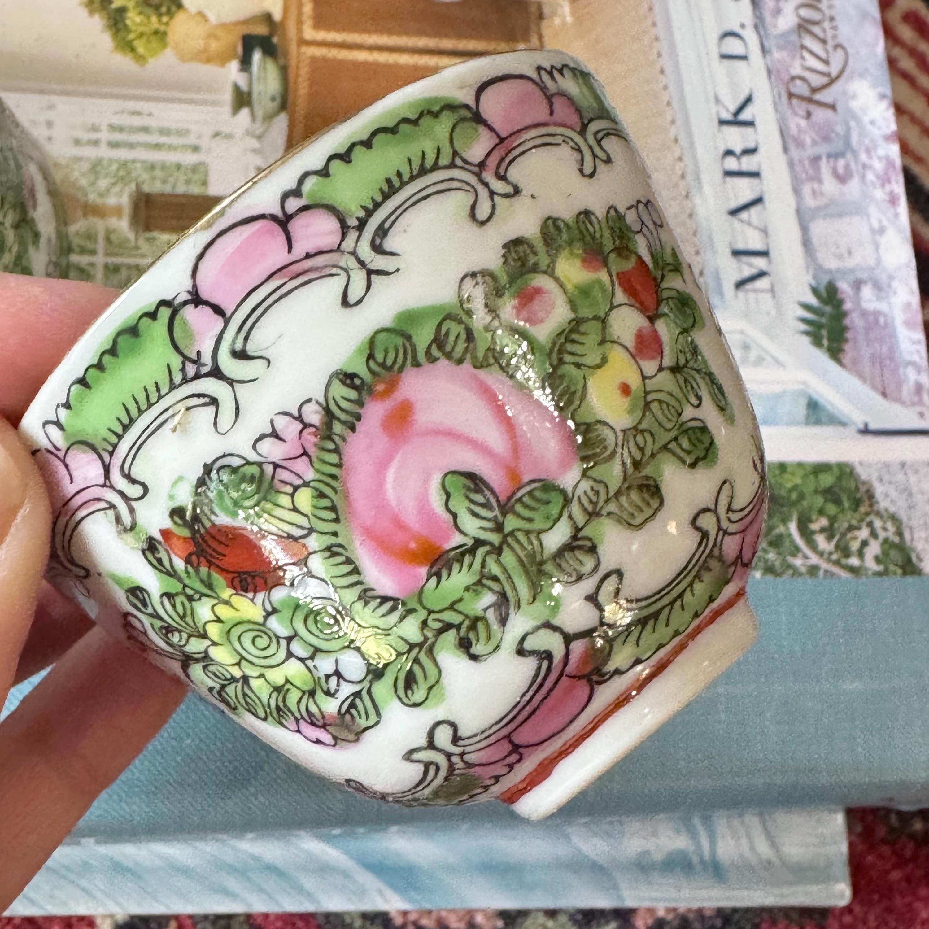Hong Kong Rose Medallion Tea Set Set Of — Antique Chinese