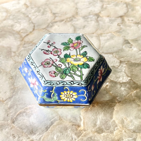 Blue Chinoiserie Trinket Box main image 0