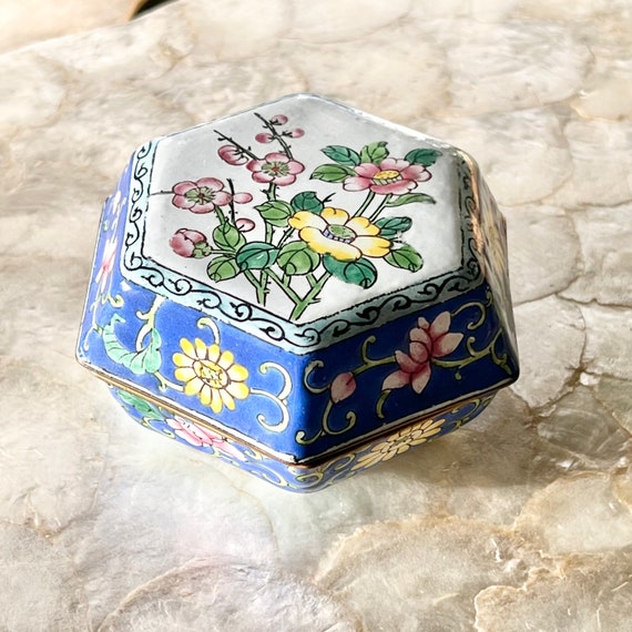 Blue Chinoiserie Trinket Box main image 1