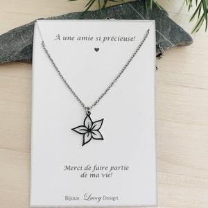 Openwork flower medallion for a precious stainless steel friend, best friend necklace jewelry. Best friend flower pendant
