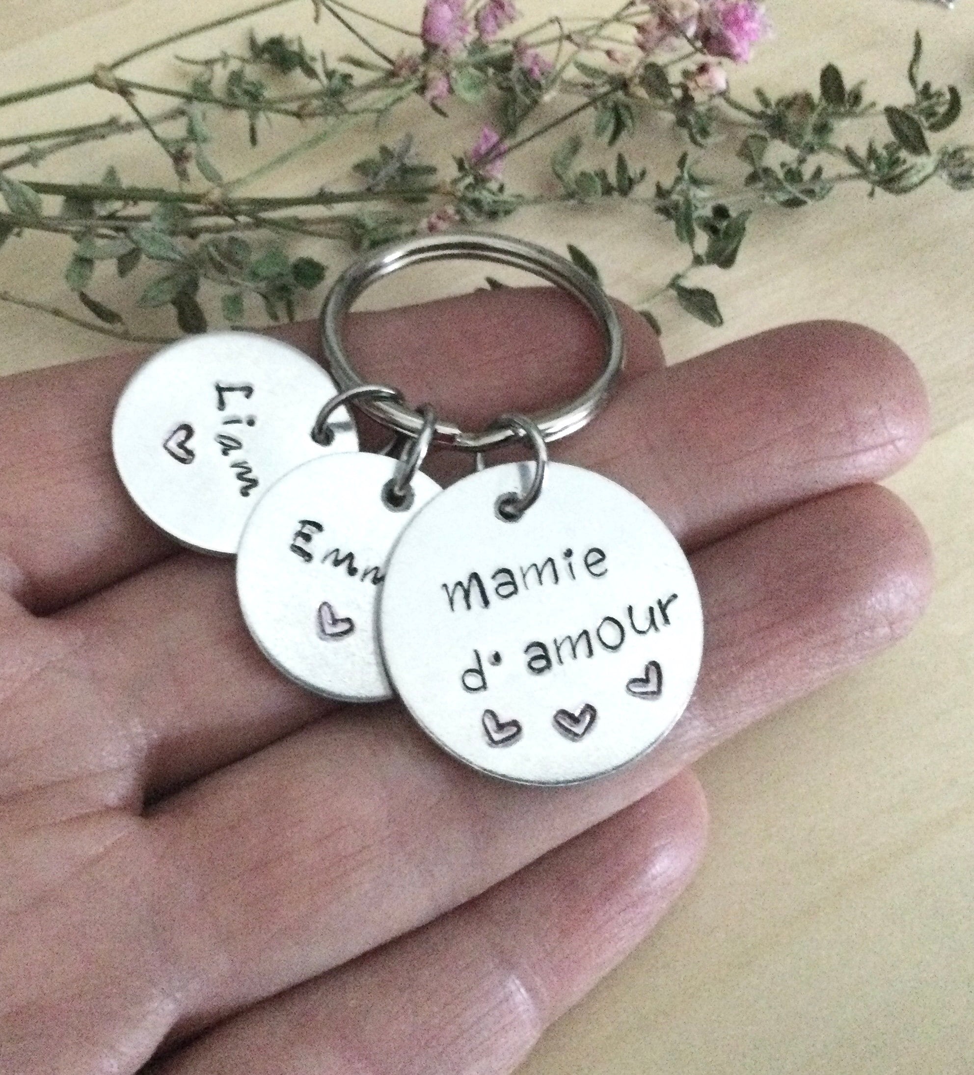Porte-clés mamie d'amour, cadeau mamie personnalisé avec prénoms enfants,  cadeau personnalisé mamie, grand-maman -  France
