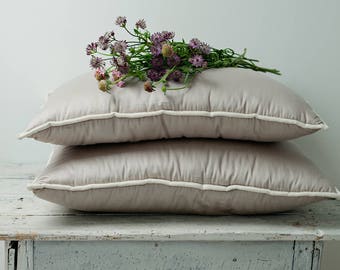 Sleep pillows. Natural wool pillow with gray cotton sateen shell. With internal foam filled pillow for best comfort. Gray bedroom decor.