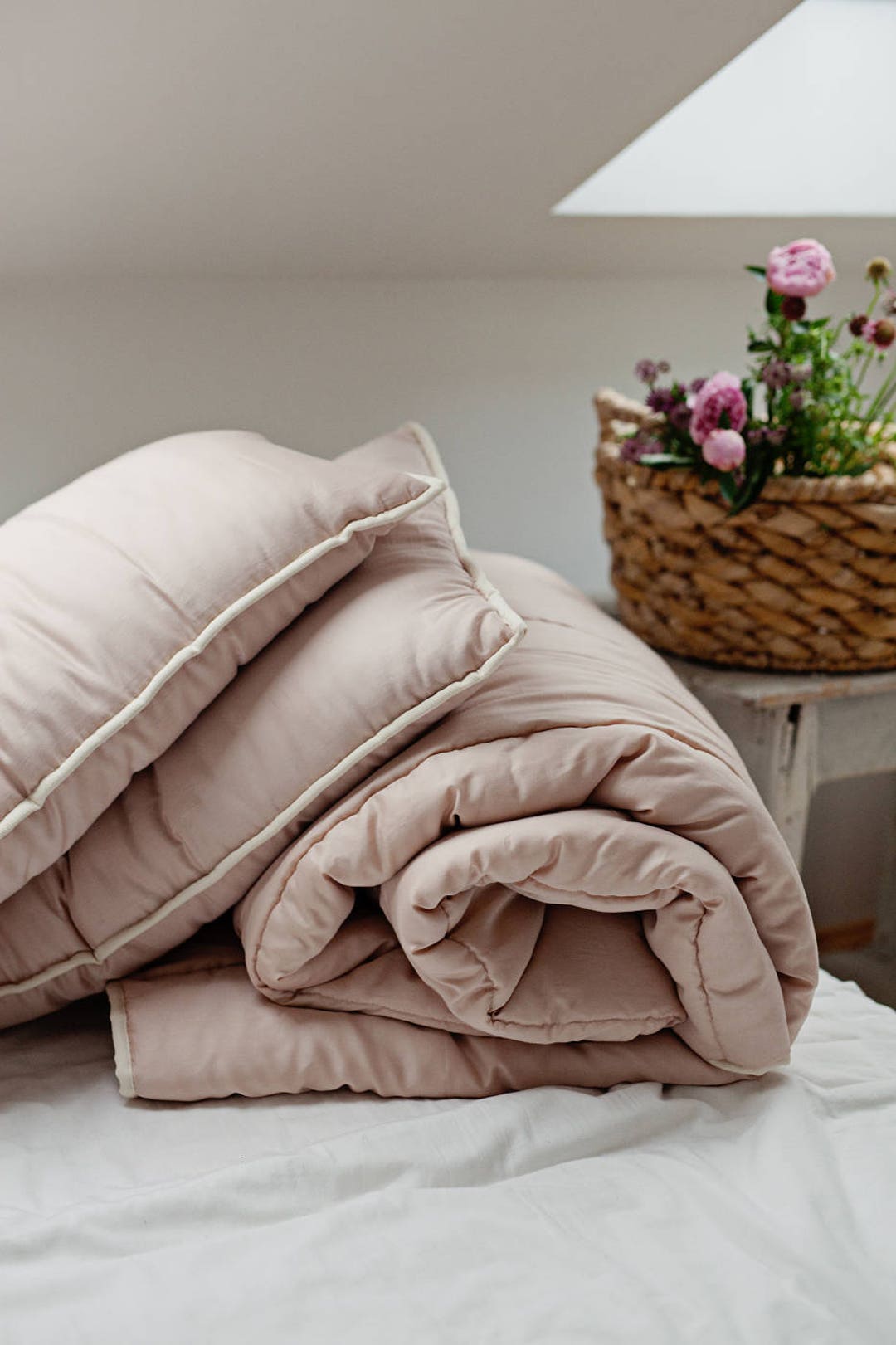 King Pink Comforters Set of King Comforter and King Size Pillows