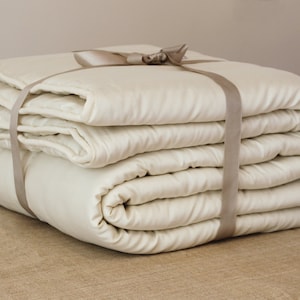 TWIN COMFORTER, perfect comfort, wool filled, eco friendly organic bedding
