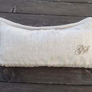Introducing our innovative transforming travel pillow, perfect for long journeys and road trips.