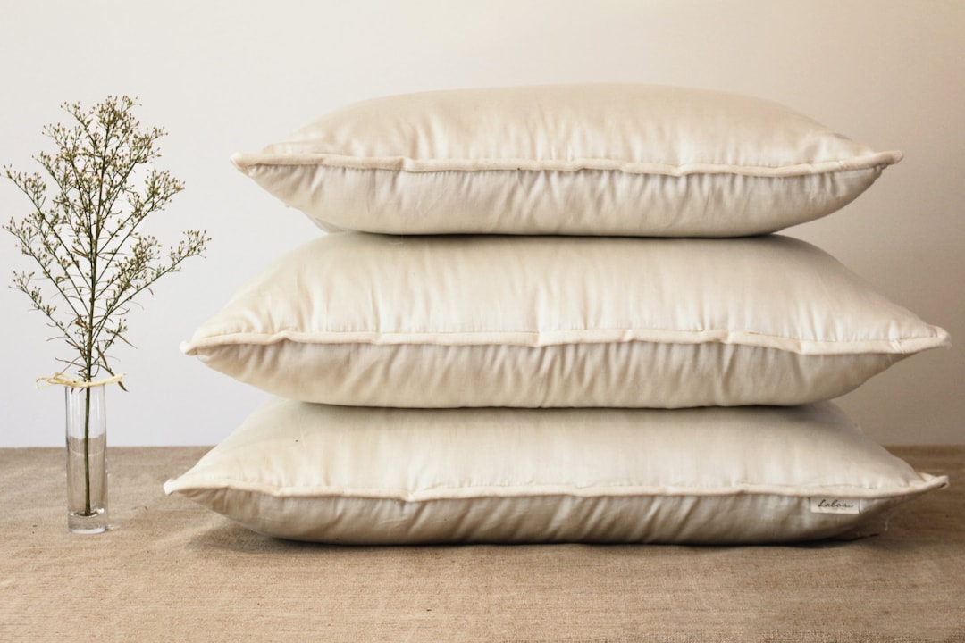 STANDARD PILLOW, Organic Wool Filled Pillow, Natural, Handmade