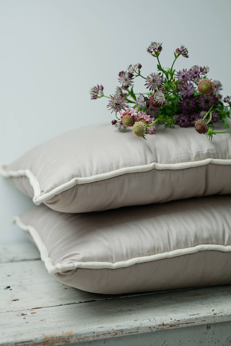 Sleep pillows. Natural wool pillow with gray cotton sateen shell. With internal foam filled pillow for best comfort. Gray bedroom decor. image 2