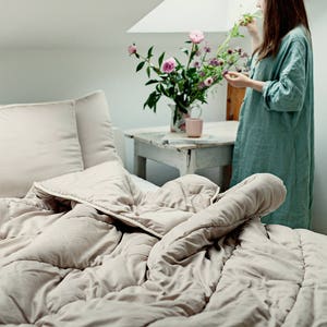 Organic Wool Comforter, Twin Size, Handmade Cotton Sateen Covered | US Duty Paid