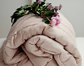 Pink Queen Comforter as Warming Minimalist Gift. Duvet Queen For Summer. Light Pink Bedding.