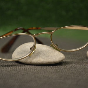 Metal eyeglass frames - Vintage eyeglass frames - Gold color eyeglass frames - Optyl elegance glasses - Elegant frame
