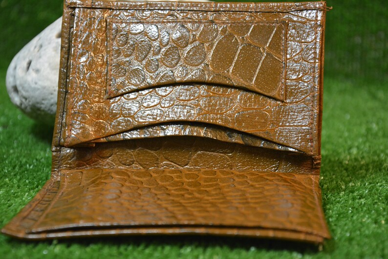 Artificial leather Wallet crocodile leather Elegant leather wallet Men wallet Vintage brown wallet